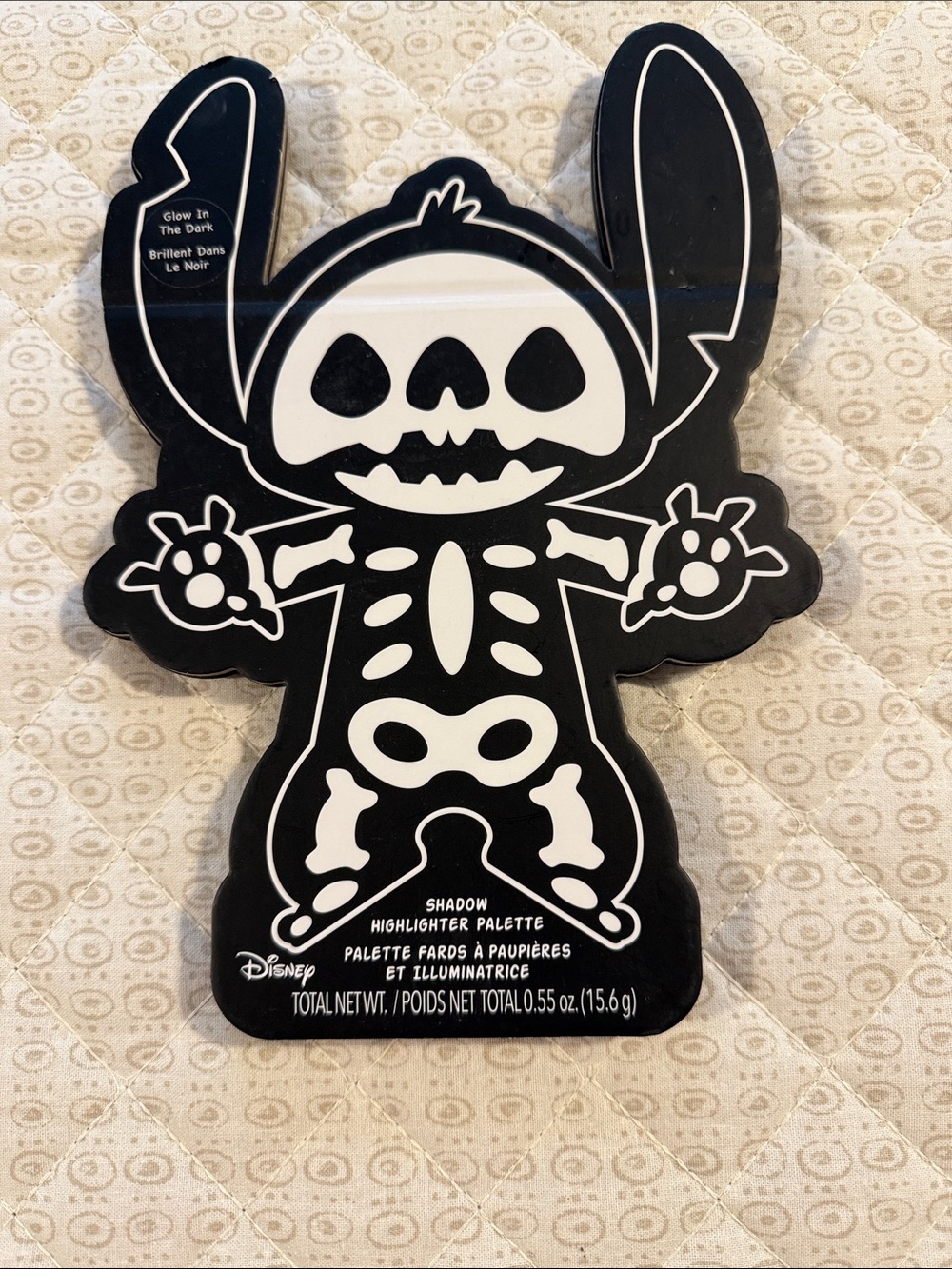 Disney Stitch Shadow Highlighter Palette